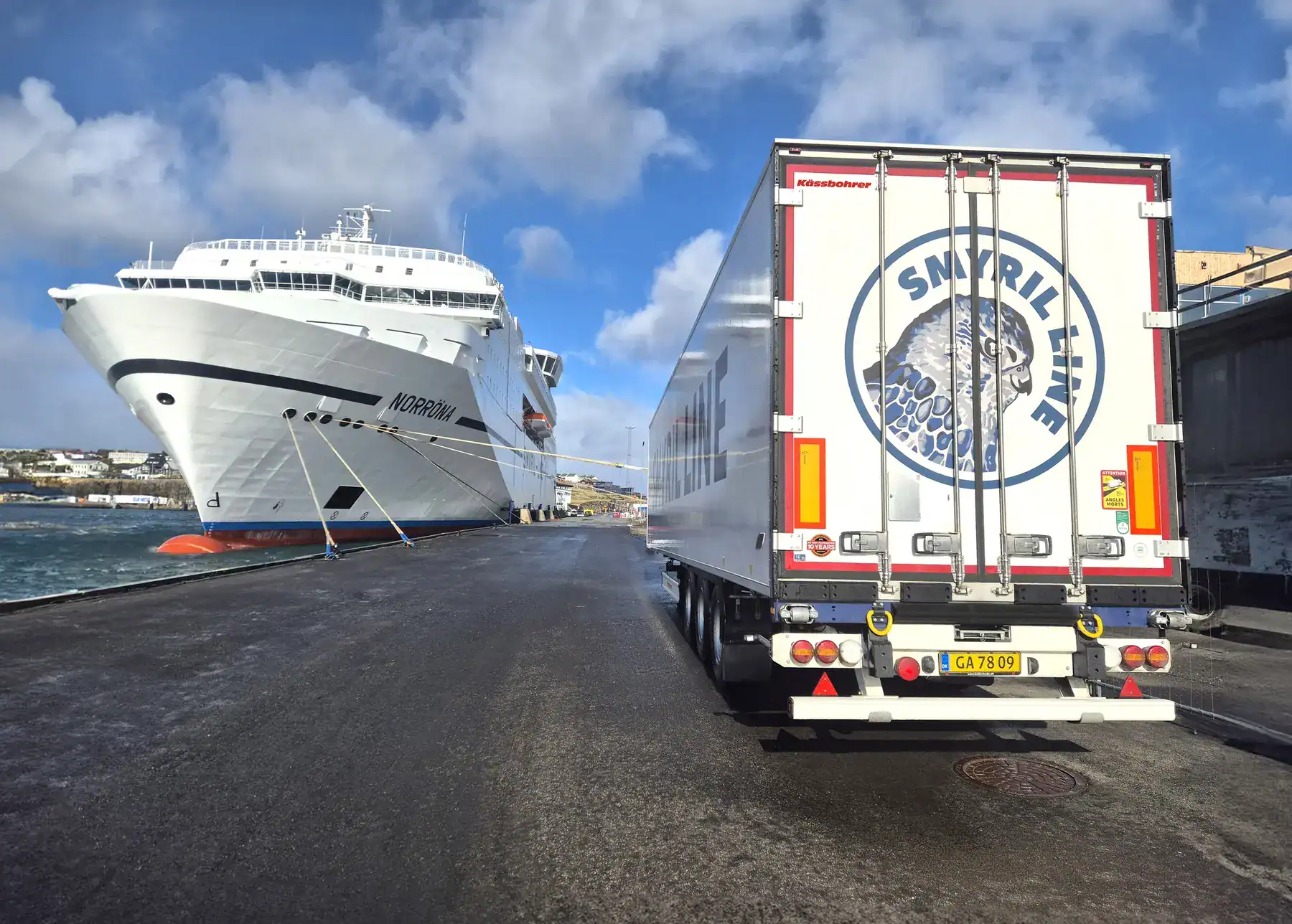 Kässbohrer'den Smyril Line'a 75 Ferry Reefer Teslimatı
